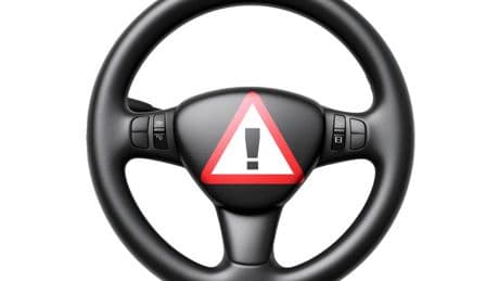 Estas son las enfermedades por las que te puedes quedar sin carné de conducir
