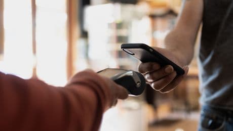 Mit diesem neuen NFC-Angriff wird Geld vom Android-Handy geklaut