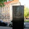 Diskussionen, Führungen und eine Gedenk-Haltestelle: So erinnert Berlin an Magnus Hirschfeld und sein Institut für Sexualwissenschaft