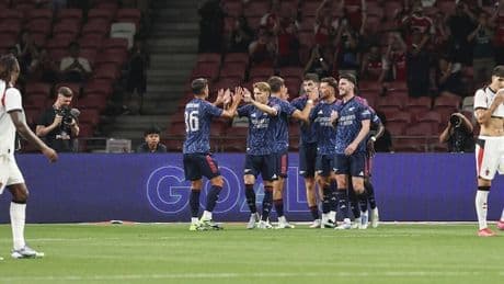 Allegri ko al debutto, il Milan perde con l&rsquo;Arsenal di corto muso: decide Saka