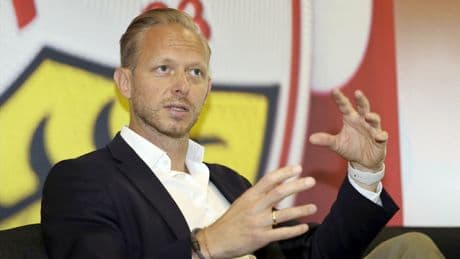 Er arbeitet beim VfB Stuttgart - Neuer Kandidat für Boss-Posten bei Bayern