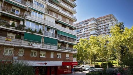 La vivienda sube un 35% en la última década, llega a los 1.972 euros por metro cuadrado y roza los precios de la burbuja en 2008