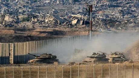 Gaza, radere al suolo i palazzi con i droni: la prima fase della strategia dell?esercito israeliano