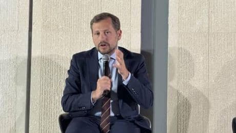 Monti (Lombardia): "Coinvolgere tutti gli stakeholder in sostenibilità sociale"
