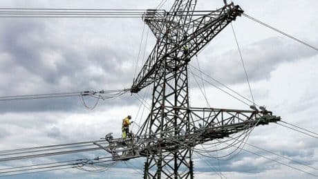Energie: Mehr Kontrolle über die Stromnetze: Deutscher Staat prüft direkten Einstieg bei Tennet