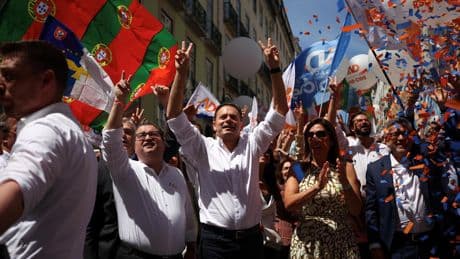 Portugal encara sus terceras elecciones en tres años con el conservador Montenegro a la cabeza en las encuestas