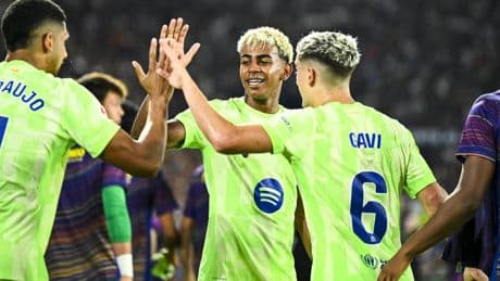 Con empate a 6 puntos, el Barça sigue por delante del Madrid, pero no es líder