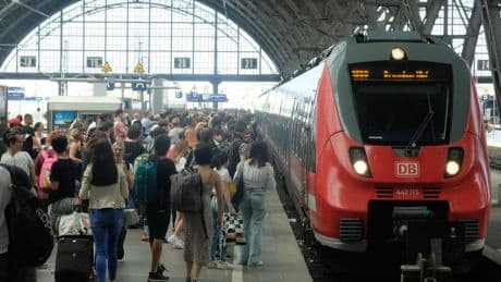 Bahn-Baustelle Leipzig–Dresden: Ersatzbus für RE50 & ICE fährt Umweg