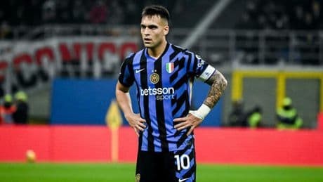 Inter-Barcellona, Lautaro Martinez recupera: sarà titolare al fianco di Thuram