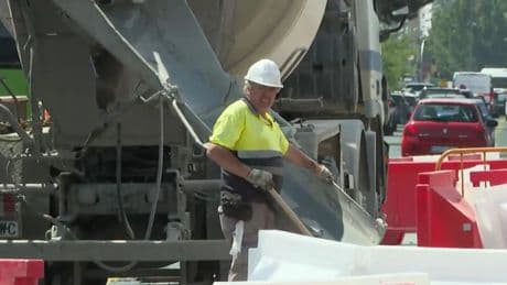 Ola de calor en España: cómo es trabajar con altas temperaturas en plena calle