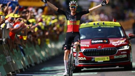 Tim Wellens completes set of Grand Tour victories with solo win on stage 15