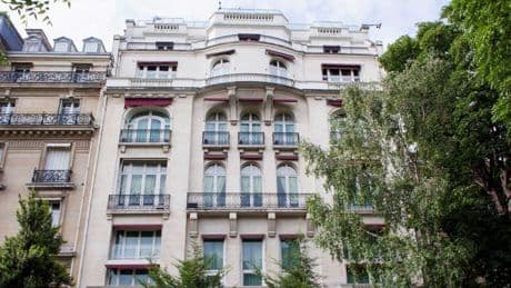 A Paris, les deux appartements confisqués à l’oncle de Bachar al-Assad ont été vendus 10,5 millions d’euros