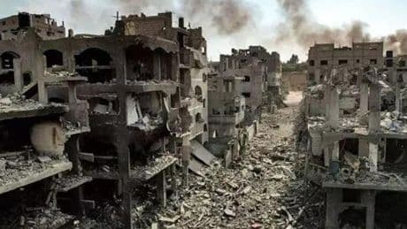 İsrail, kamp bombaladı: 7 kişi hayatını kaybetti