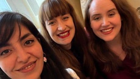 Die Linke, Grüne, SPD: Heidi Reichinnek, Ricarda Lang und Rasha Nasr provozieren mit RRG-Selfie