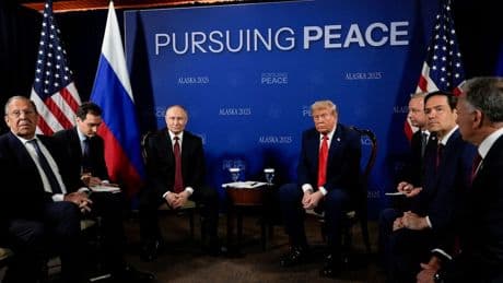 Peinliche Panne: Trump-Team lässt 8 Seiten Gipfel-Unterlagen im Hotel-Drucker liegen
