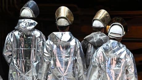 Thyssenkrupp-Stahlsparte: Stahl-Beschäftigte stimmen schmerzhafter Sanierung zu