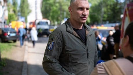 Boxer turned Mayor of Kyiv Vitali Klitschko lands major blow as he blasts ‘authoritarian’ Zelensky