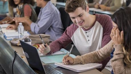 Material y tecnología: todo lo que necesitas para la vuelta al cole