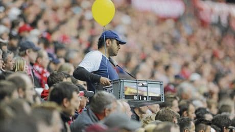 Fußball-Bundesliga | Hoher Suchtdruck im Stadion