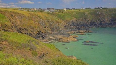Woman visits Cornwall for first time and notices something surprising on beaches