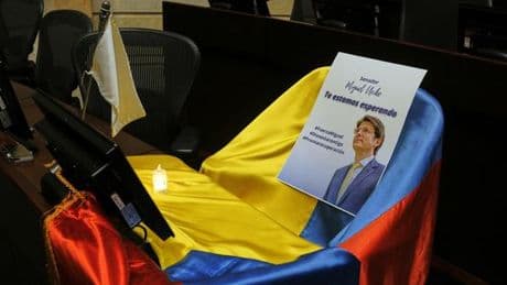 Colombie : Miguel Uribe, candidat à la présidentielle blessé par balle en juin, est mort