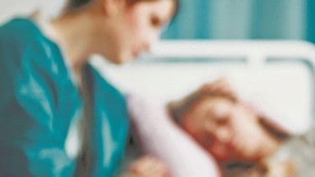 Salud niega que haya amonestado al pediatra y lo reduce a una «comunicación provisional»