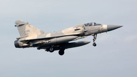 "Il n'a pas été abattu par les Russes": l'Ukraine a perdu un premier avion de chasse français Mirage dans un crash