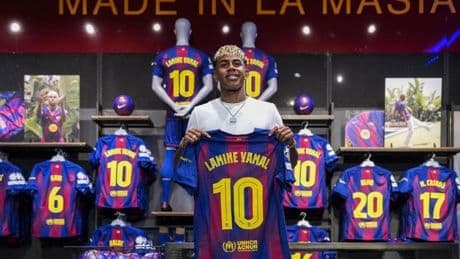 Lamine Yamal ya es el nuevo '10' del Barça