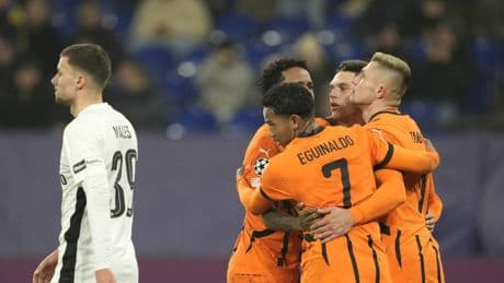 La FIFA mantiene la excepción para los jugadores y entrenadores que están en Ucrania y Rusia