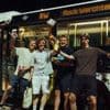 Een nacht op de pendelbus van Werchter naar Leuven: ‘Mensen vergeten soms dat er een chauffeur is. Ik hoor meer dan ze denken’