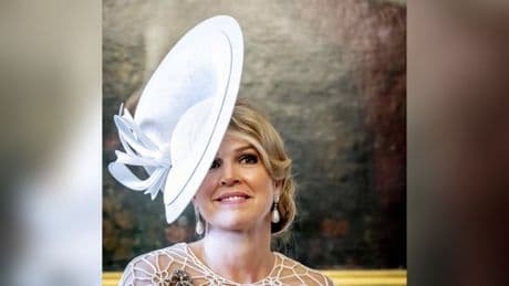 Staatsbesuch in Tschechien: Königin Máxima überrascht mit ausladendem Hut