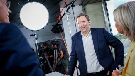 Bundeshaushalt: Lars Klingbeil dringt auf Sparen der Minister "ohne Denkverbote"