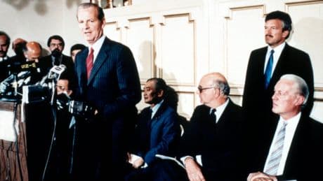 Why a Pact to Weaken the Dollar Makes No Sense