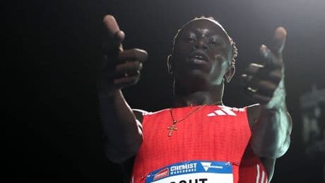 Sprinting sensation Gout Gout sent warning by Britain's fastest man - 'That's a fact'