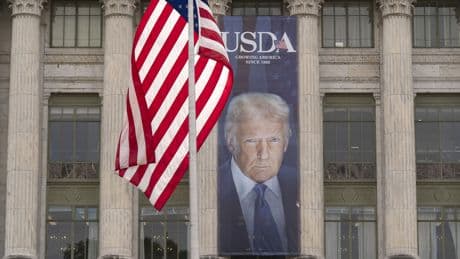 Moody's le quita la triple A a EEUU por su deuda y déficit