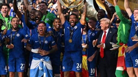 Şampiyon Chelsea kupasını aldı!