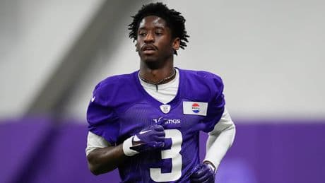 Football-Knaller - NFL suspendiert Mega-Star!
