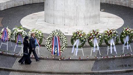 Christelijke gemeenten organiseren zaterdag al Dodenherdenking vanwege zondagsrust