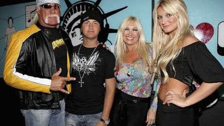 Hulk Hogan's ex-wife Linda shares heartbreaking message on late star's birthday