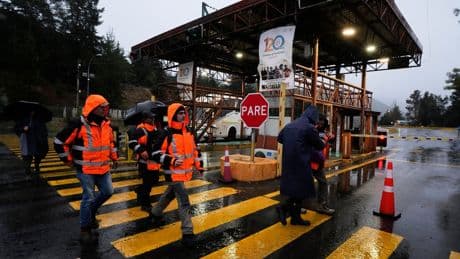 Collapse at Chile's major copper mine kills 1 worker and leaves 5 missing