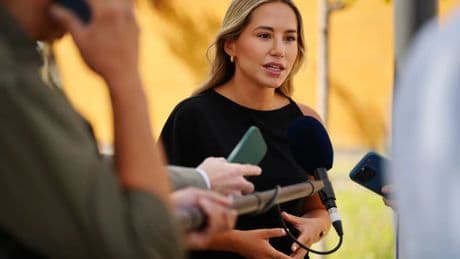 La diputada del PP Noelia Núñez admite no haber acabado sus estudios: &quot;Pediré que se cambie la información errónea&quot;