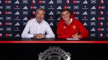 Oficial: El United anuncia a su nuevo delantero de 85 millones