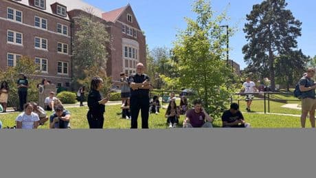 Una persona muerta y al menos seis heridas en un tiroteo en la Universidad de Florida