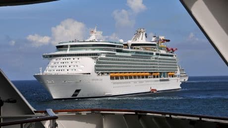 Kreuzfahrt: Unbekanntes Virus macht 130 Passagiere an Bord krank