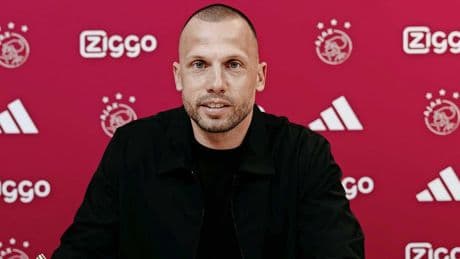 Ajax bevestigt komst John Heitinga en Marcel Keizer: ’Ik ben klaar om als hoofdtrainer verder te gaan’