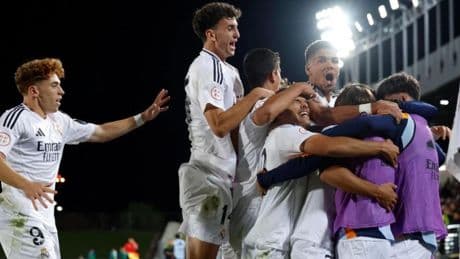 El Castilla apura sus opciones de 'play off' ante un necesitado Marbella