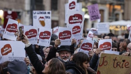 Las familias de Infantil eligen castellano en el 50,7% de las aulas de la Comunidad Valenciana