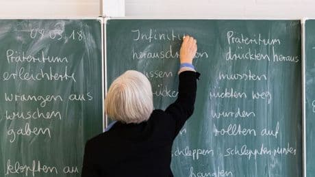 Pilotphase an Bremer Schulen: Bremer Lehrkräfte erfassen ihre Arbeitszeit ab 2026