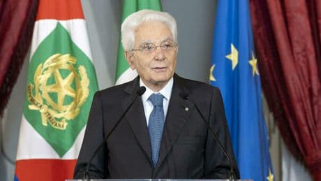 Meeting di Rimini, Mattarella: «Tempo segnato da guerre, servono costruttori pace»