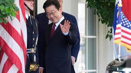 Donald Trump évoque un sommet avec Kim Jong-un